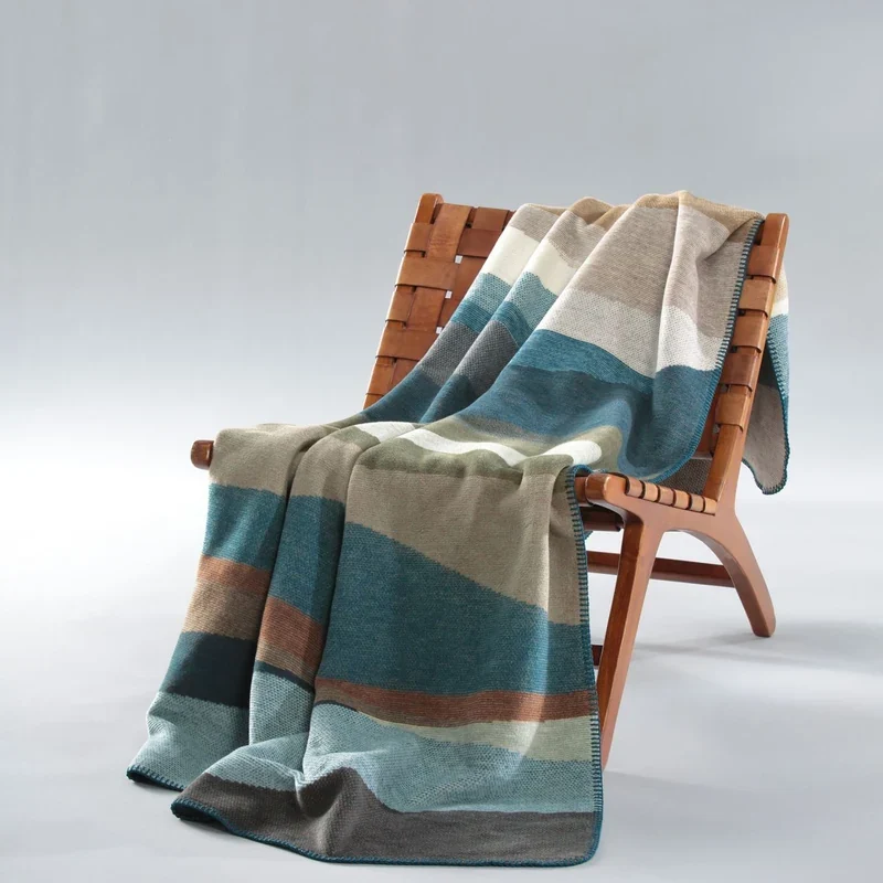 Kuscheldecke Iceland Horizon – Blau Beige