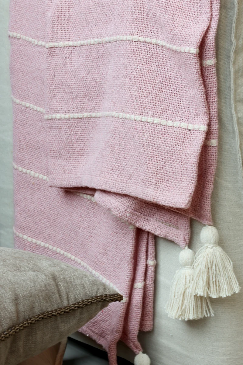 Chic Antique Plaid Aix Rosa