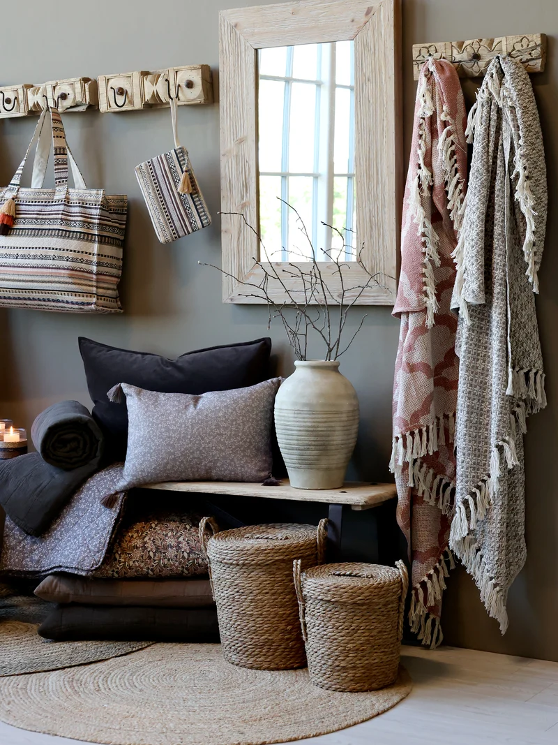 Chic Antique Plaid Aix Malve & Creme
