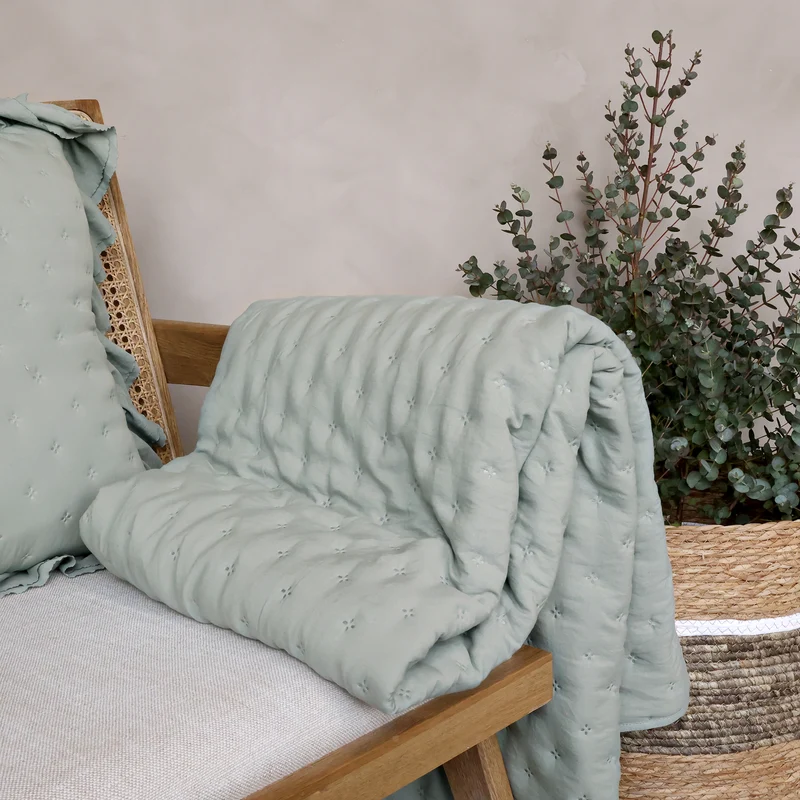 Chic Antique Aix Soft Quilt Opal