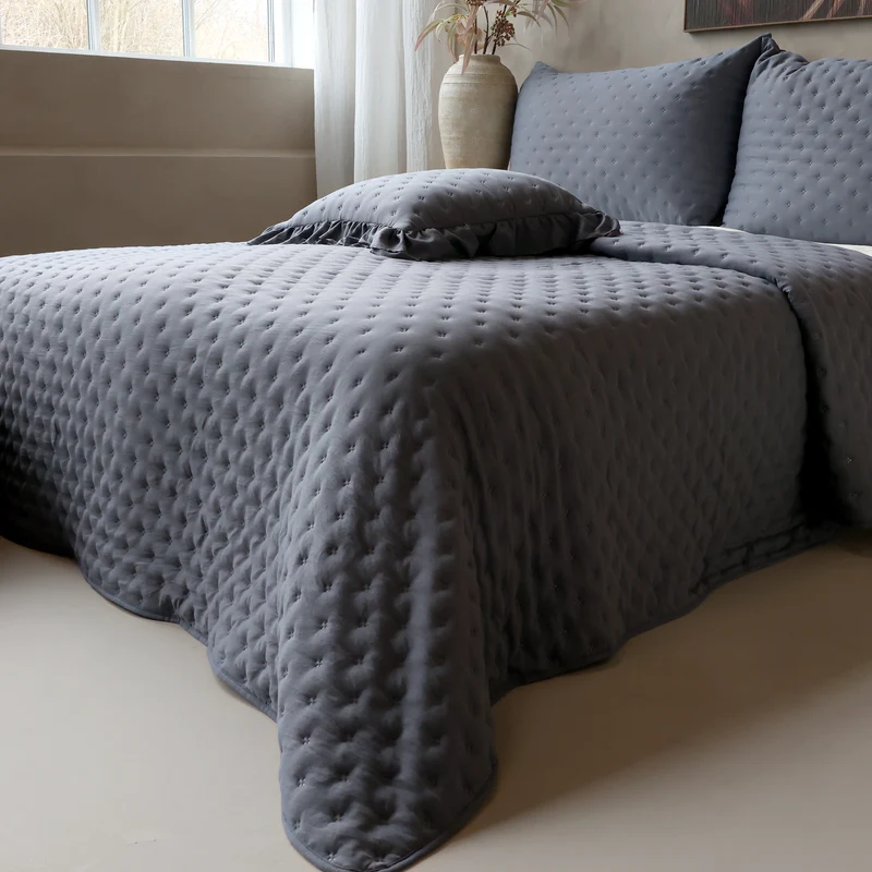 Chic Antique Aix Soft Bettdecke Midnight