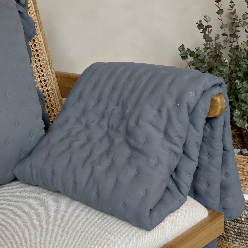 Chic Antique Aix Soft Quilt Midnight