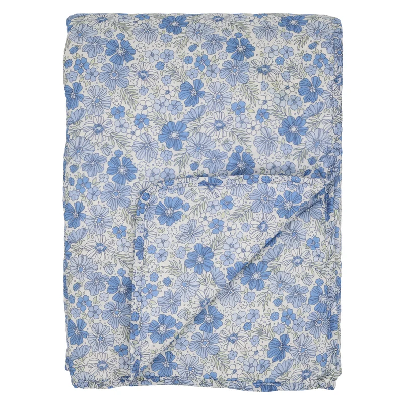 Chic Antique Aix Quilt mit Blumen Sky Blue & Weiss