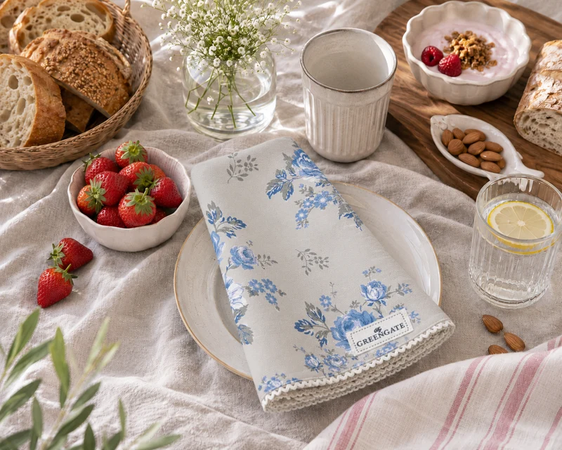 GreenGate Stoffserviette Harmony Hellgrau mit Spitze 40x40
