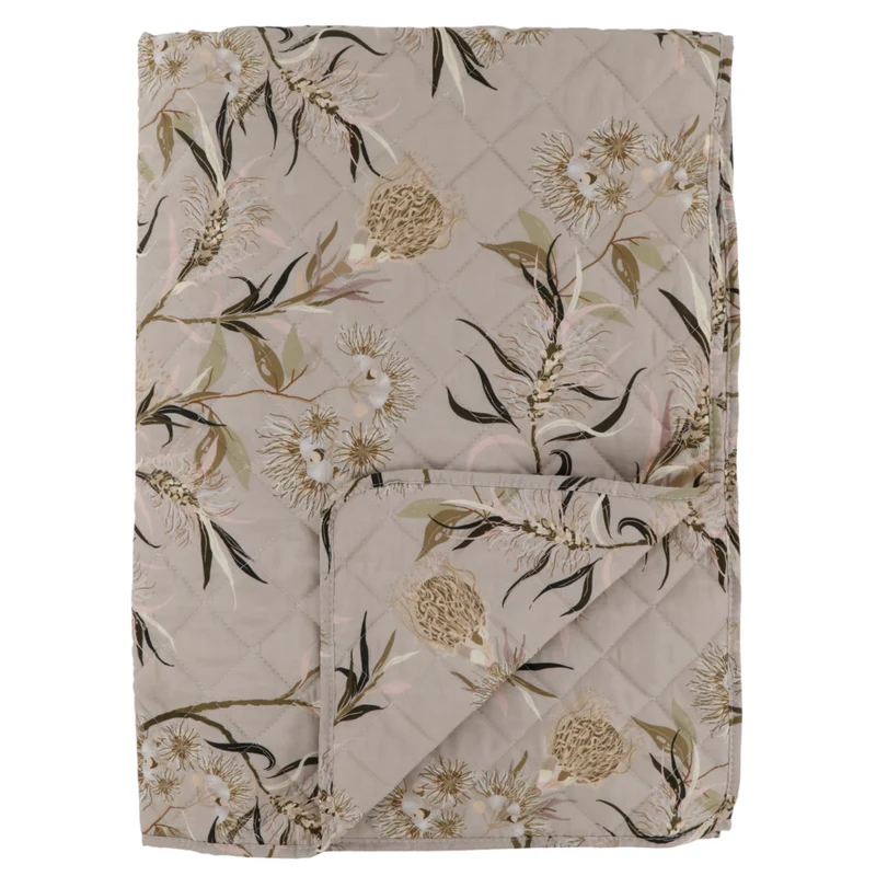 Chic Antique Aix Quilt mit Blumenmuster Taube