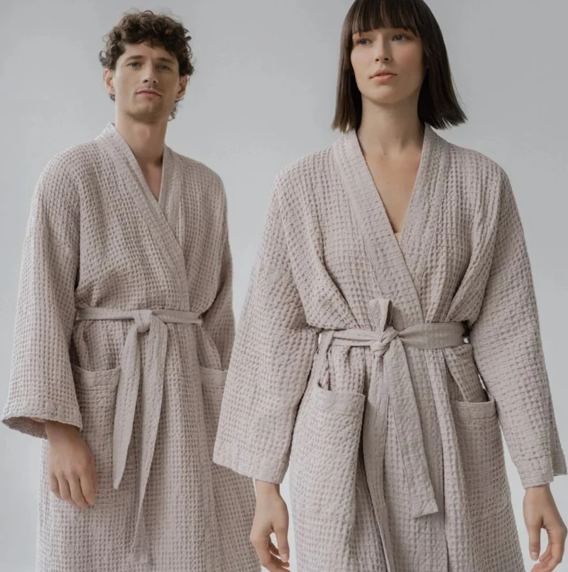 Weicher Waffelpiqué-Bademantel