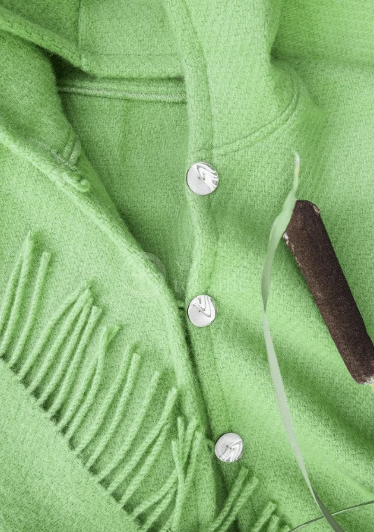 Poncho aus Wolle mit Kapuze