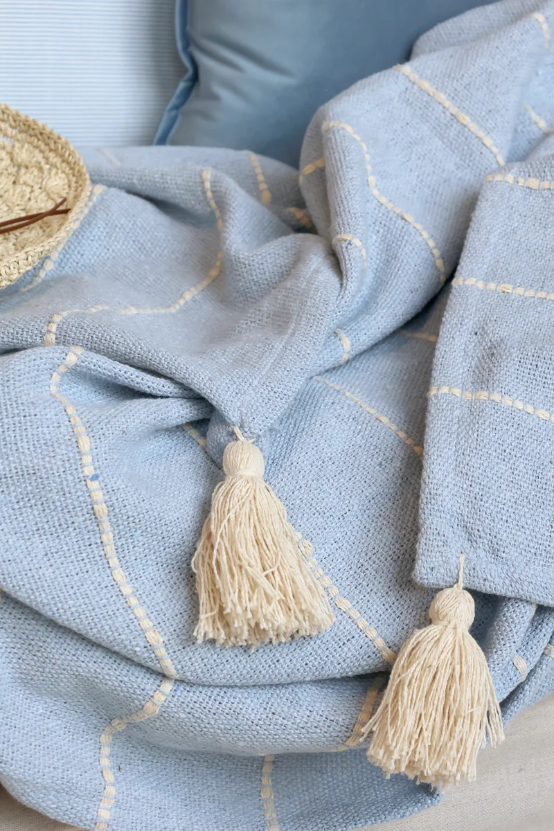 Chic Antique Aix Plaid Sky Blue