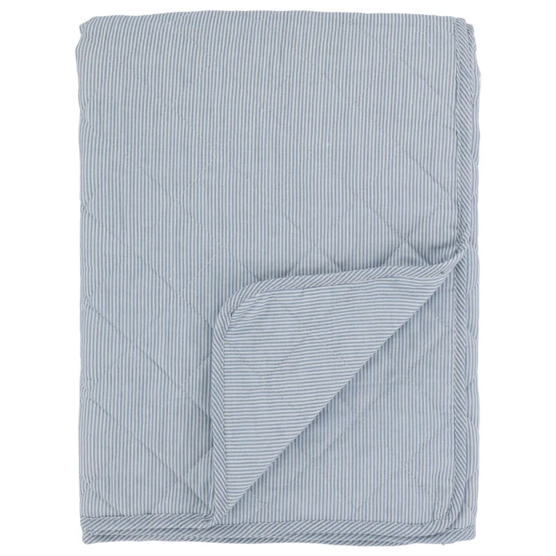 Chic Antique Aix Quilt Maritim mit Streifenmuster Sky Blue / Weiß