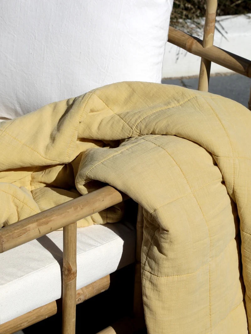 Chic Antique Vintage Quilt Honig