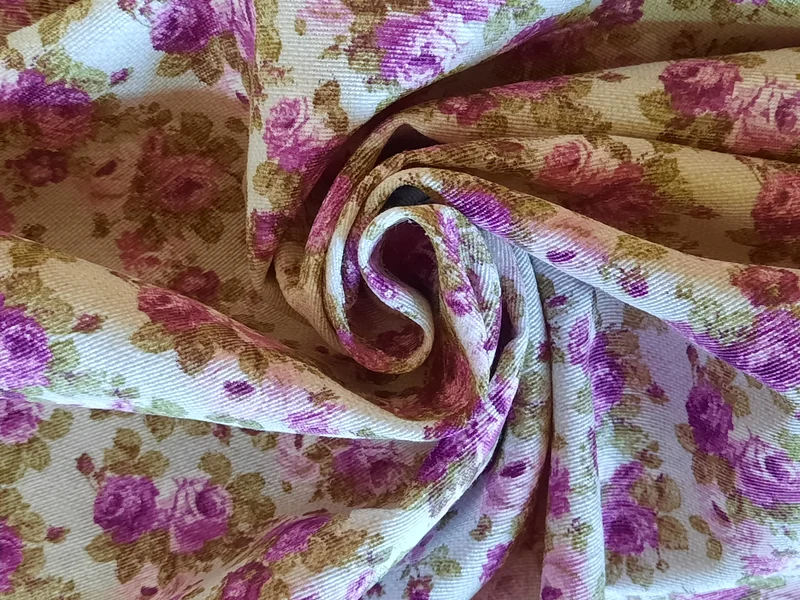 Dekostoff Rosen lila *Ab 50cm