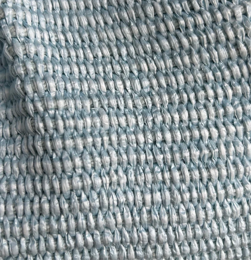 kleine Clutch im Raffia-Stil - silver / hellblau