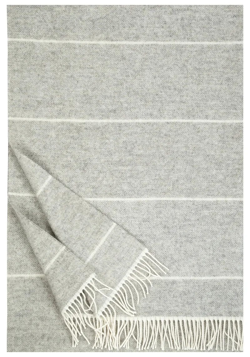 Wolldecke AIKA – white-light grey (130 x 180 cm)