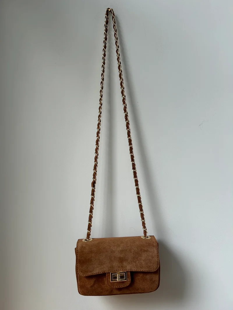 kleine Handtasche aus Wildleder - camel