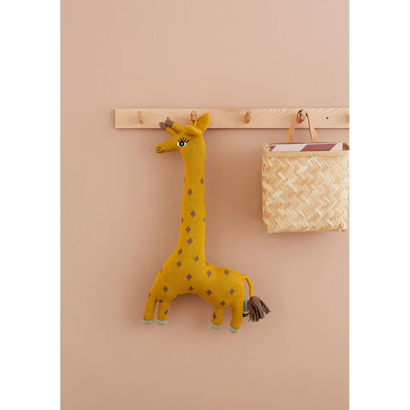 Giraffe Noah