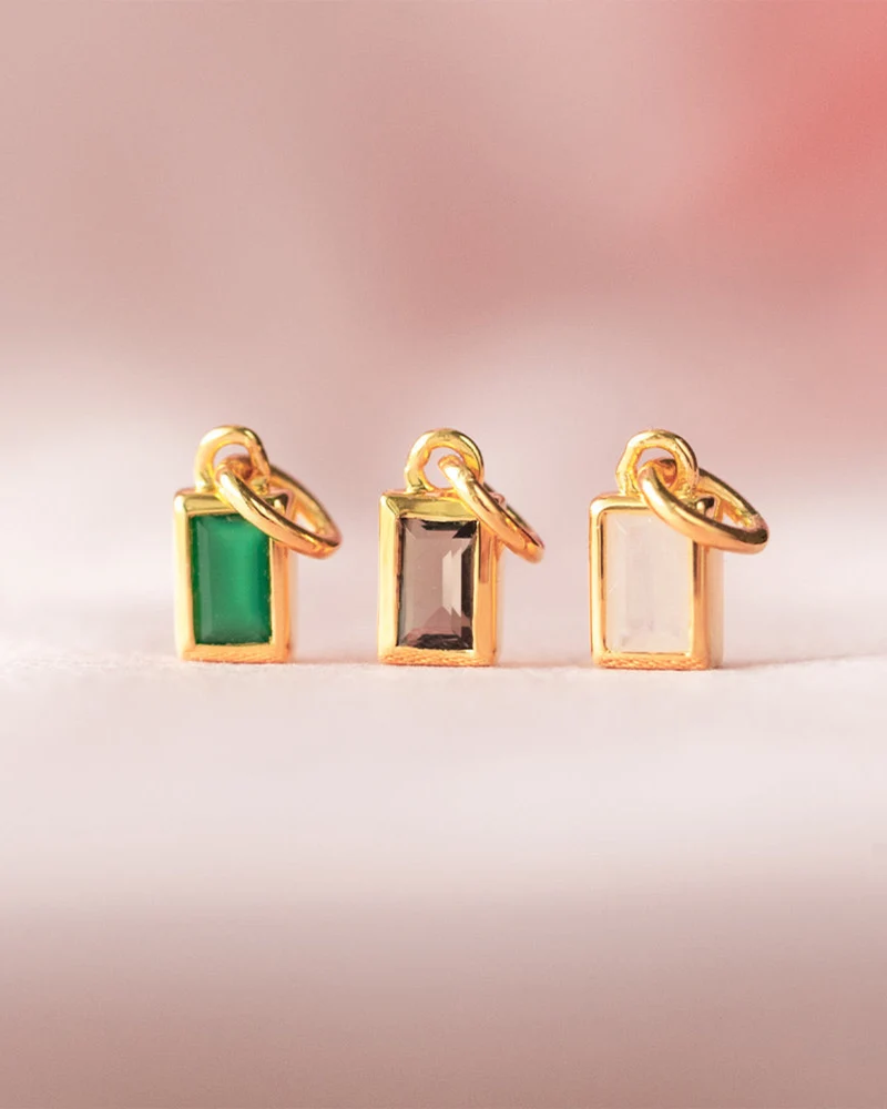 Anhänger Beloved Squared mit Mondstein - gold