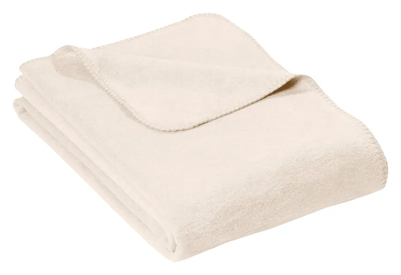 Kuscheldecke Amrum aus recycelter Baumwolle – 150 × 200 cm, 14 Farben | Richter