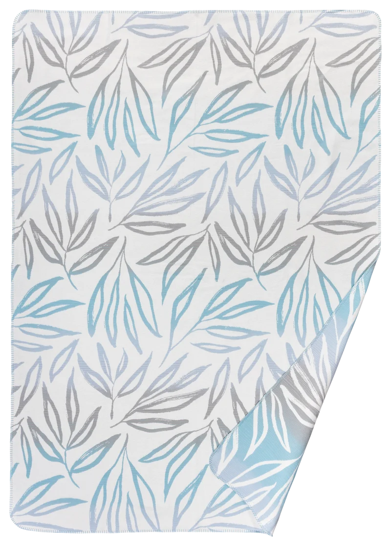 Liv Kuscheldecke Sub Blue – Bio-Baumwolldecke 150 × 200 cm | Richter
