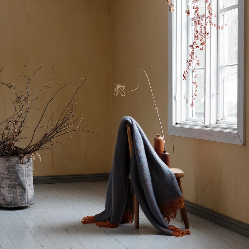 Wolldecke Revontuli - rust-denim blue (130 x 170 cm)