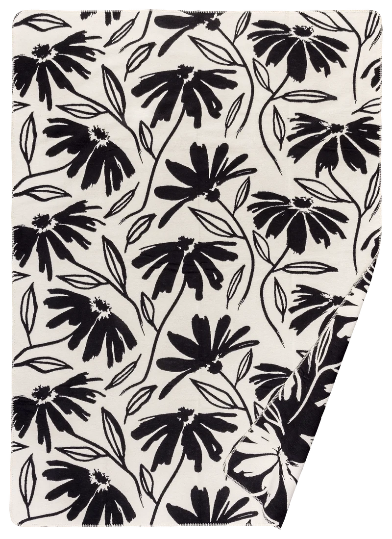 Ella Kuscheldecke Black – Bio-Baumwolldecke 150 × 200 cm | Richter