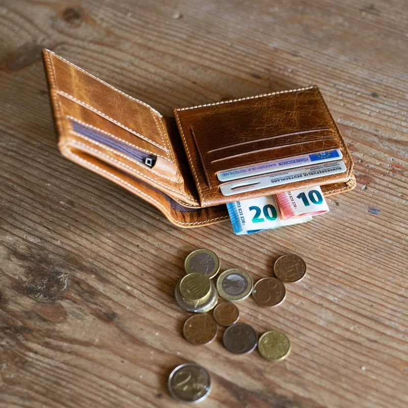 Portemonnaie aus Büffelleder mit extra Kartenfach