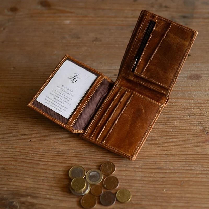 Portemonnaie aus Büffelleder mit extra Kartenfach