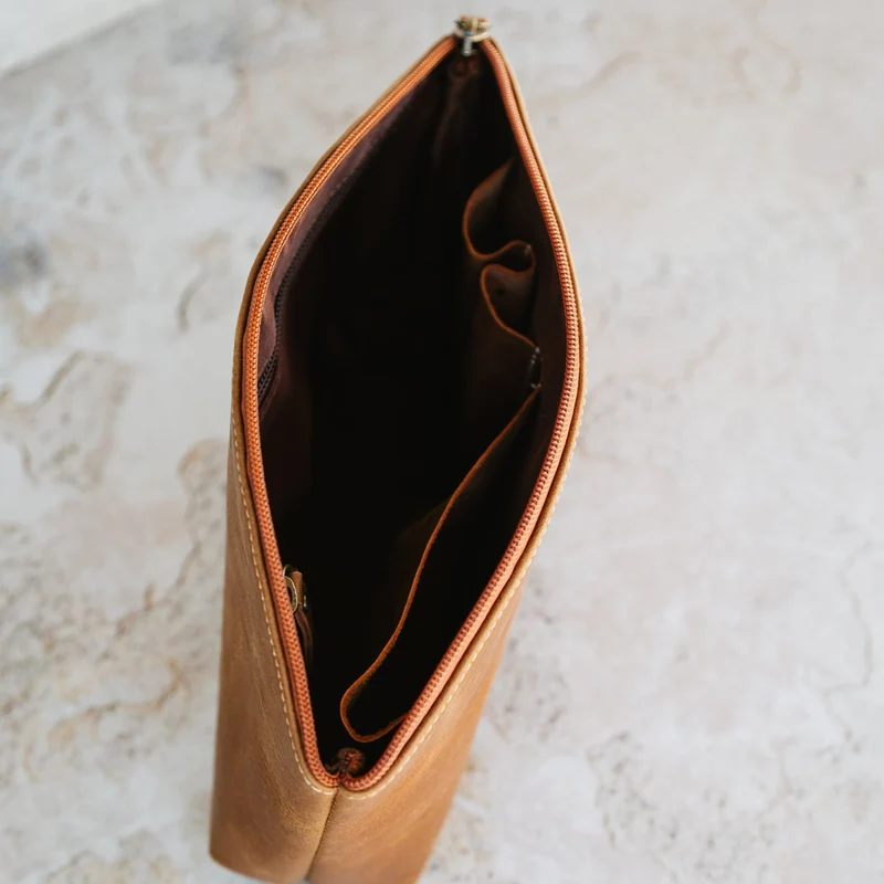 Kosmetiktasche aus Büffelleder