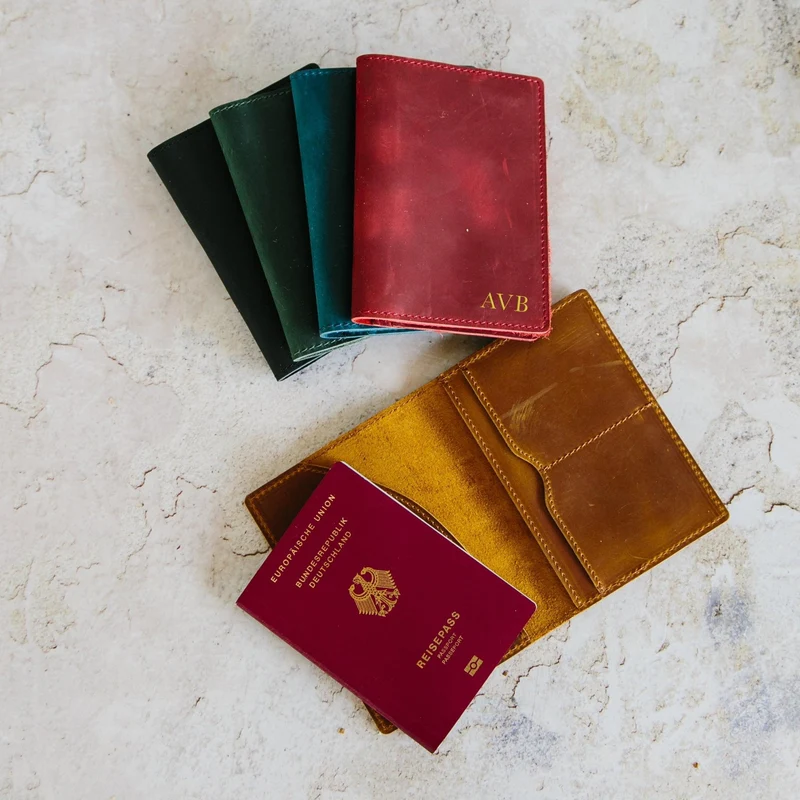 Reisepasshülle aus Vintage Leder 'Adrienne'