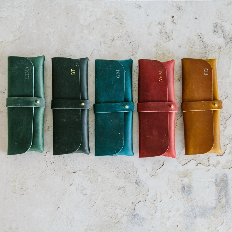 Leder-Etui mit Prägung personalisiert 'Lauren'