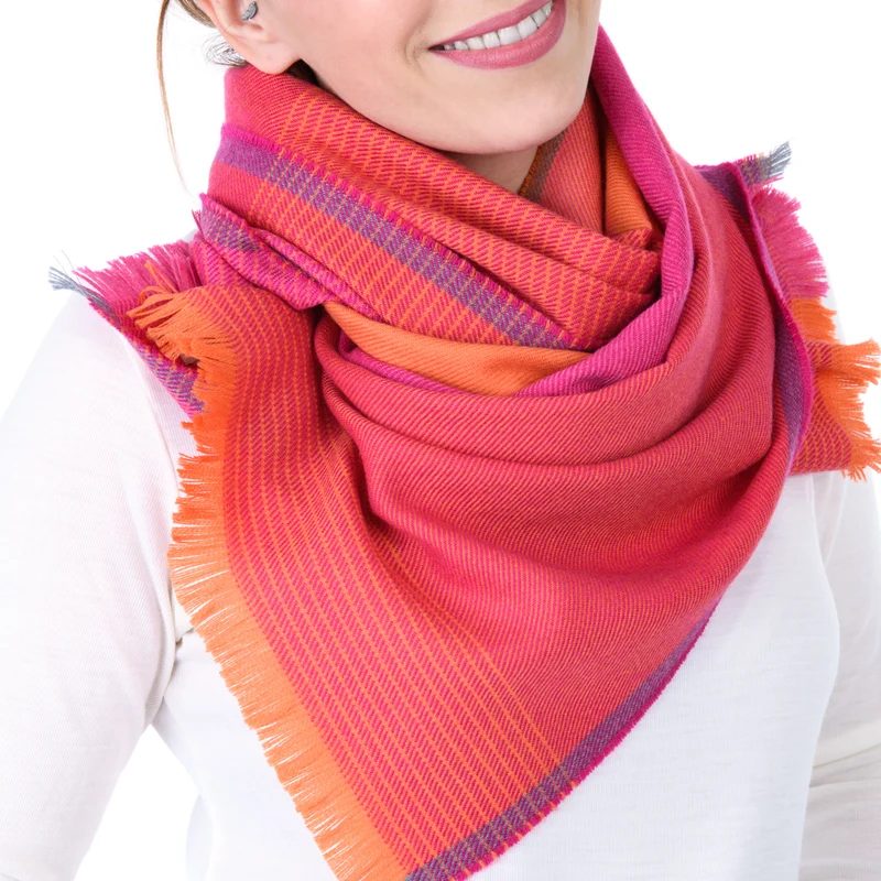 Sehr feiner Merinoschal, pink & orange