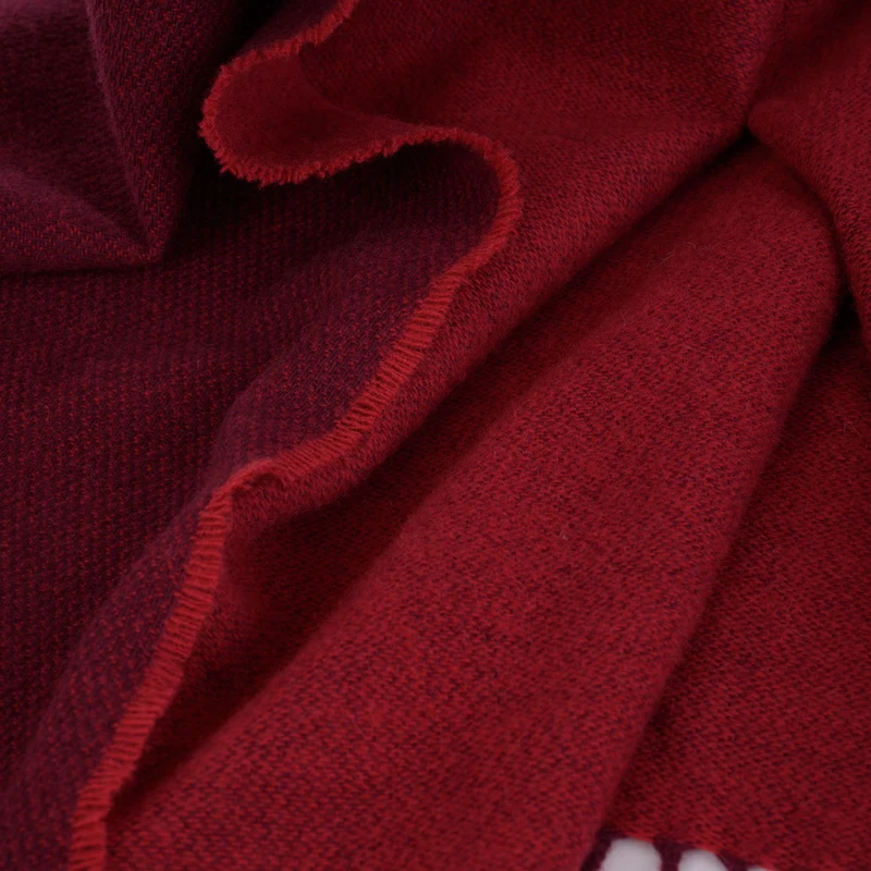 Leichtes Lammwollplaid "Merlot"
