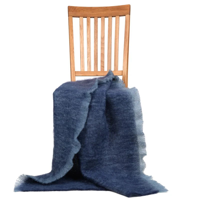 Kleine Mohairdecke "LEO"