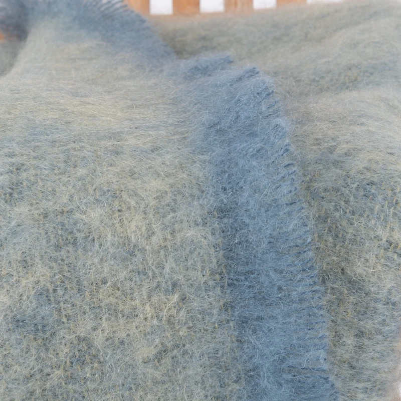 Kleine Mohairdecke "LIAM"