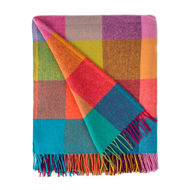 Bunte Kniedecke von AVOCA