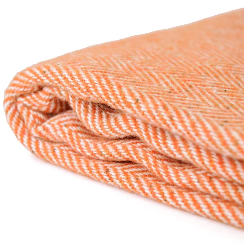 Fischgrätdecke in Orange