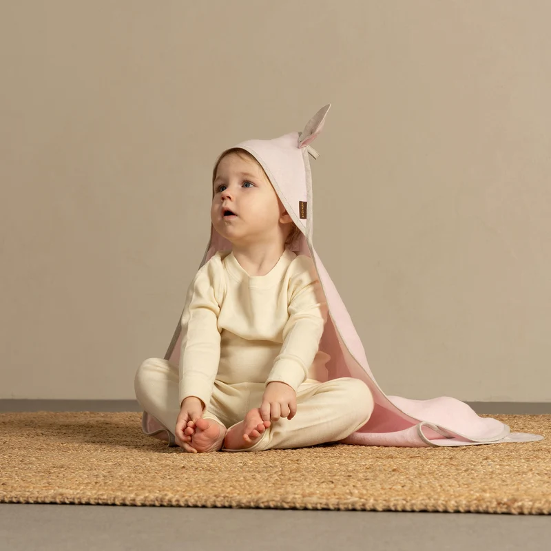 Babyhandtuch aus Leinen mit Ohren