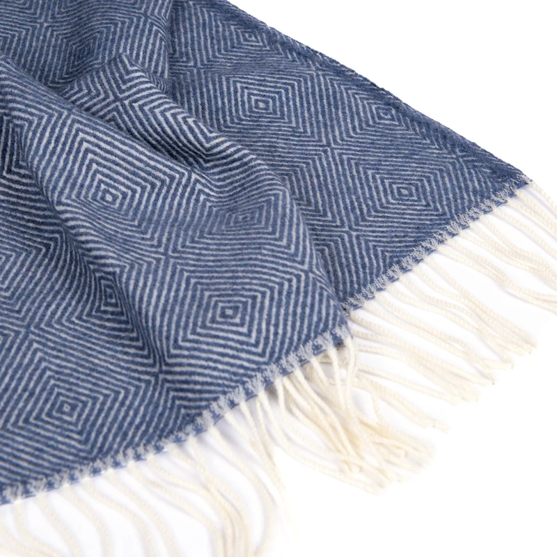 Weiche Merino-Wolldecke "DIAMANT"