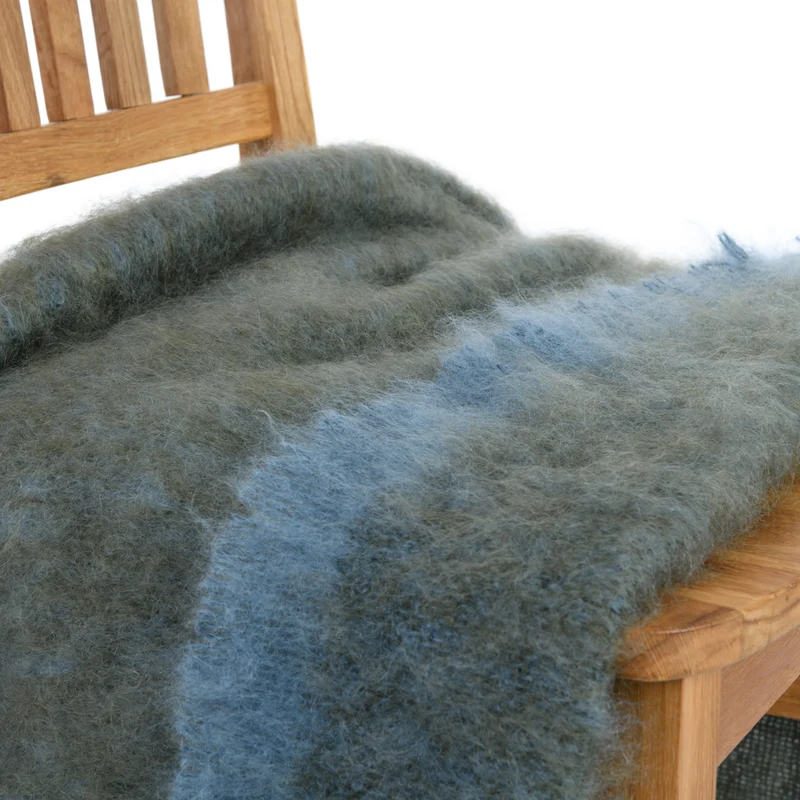 Kleine Mohairdecke "Moos"