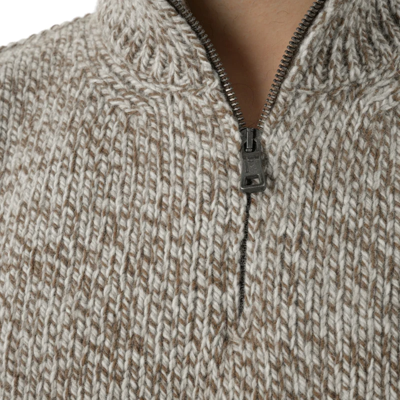 Strickpullover mit hohem Kragen, mulesingfree