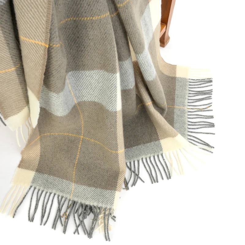 Ultraweiche Merino-Lammwolldecke "DUNE"