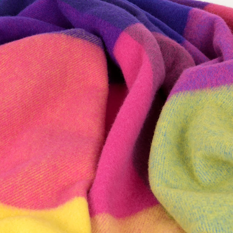 Bunte Wolldecke "Regenbogen"