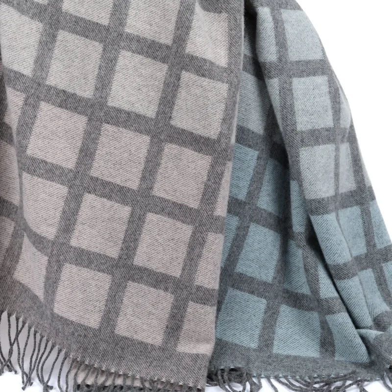 Weiche Merino-Wolldecke "Big City"