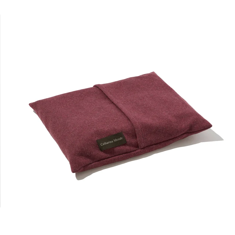 Reisedecke "Light Companion" aus Merino und Yak "Eggplant Turtle" mit oder ohne Griff