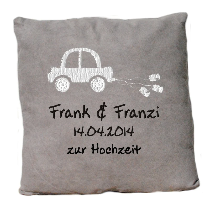 Graues Hochzeitskissen 40x40cm bestickt mit Namen und Motiv