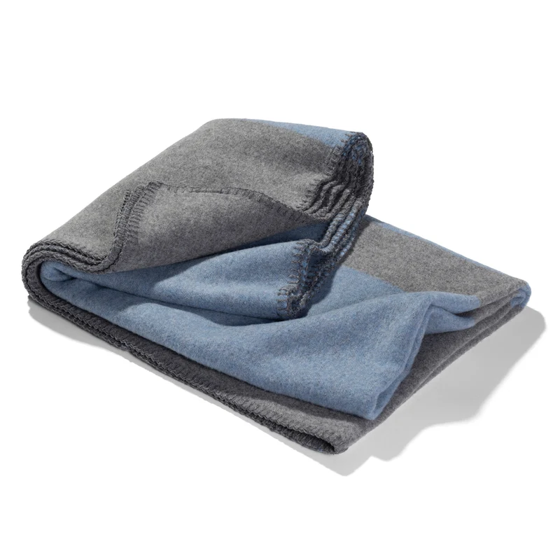 Hundedecke aus Wolle "Woof - Blue"