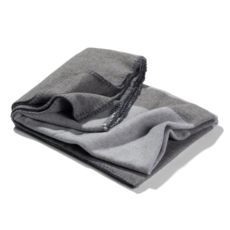 Hundedecke aus Wolle "Woof - Light Grey"