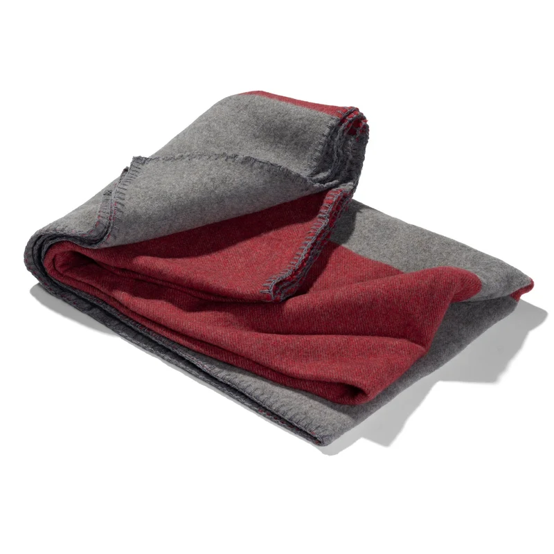 Hundedecke aus Wolle "Woof - Dark Red"