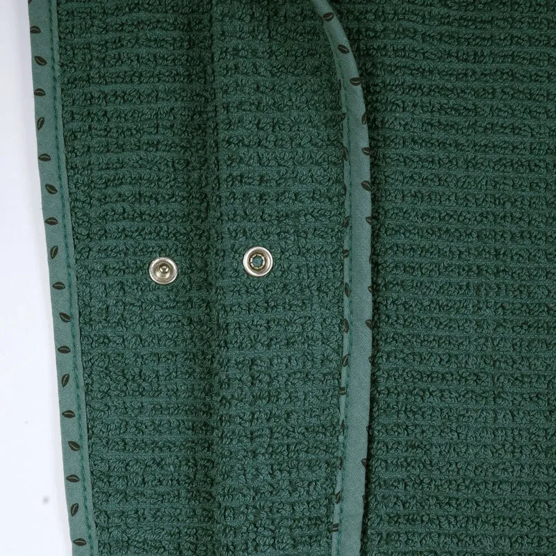 BIO Badeponcho DELUXE mit Namen bestickt piniengrün