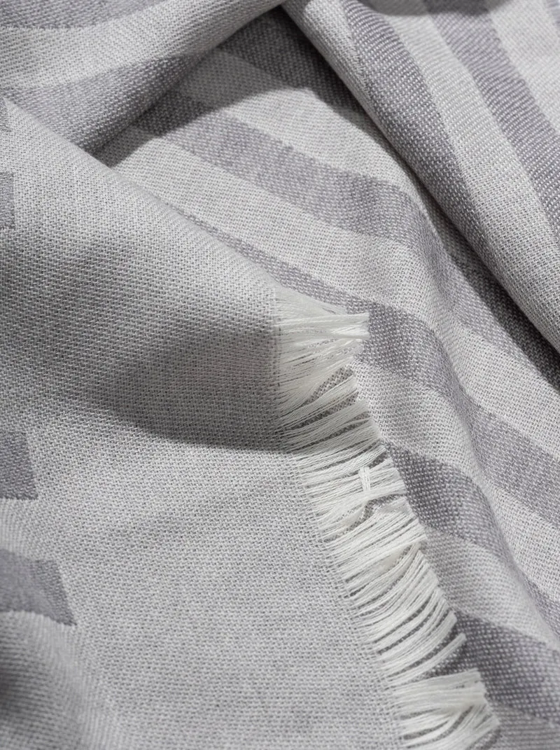 Schal aus Merino "The Stripes Grey"