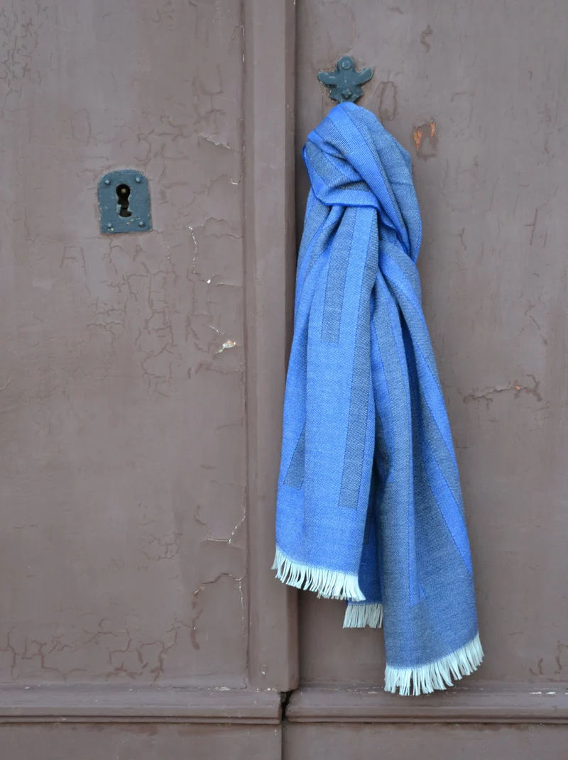Schal aus Merino "The Stripes Cobalt"